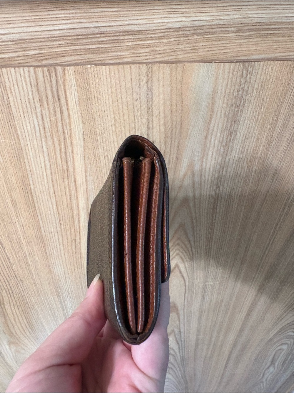 Authentic Louis Vuitton Monogram Canvas small Wallet - Picture 3 of 15